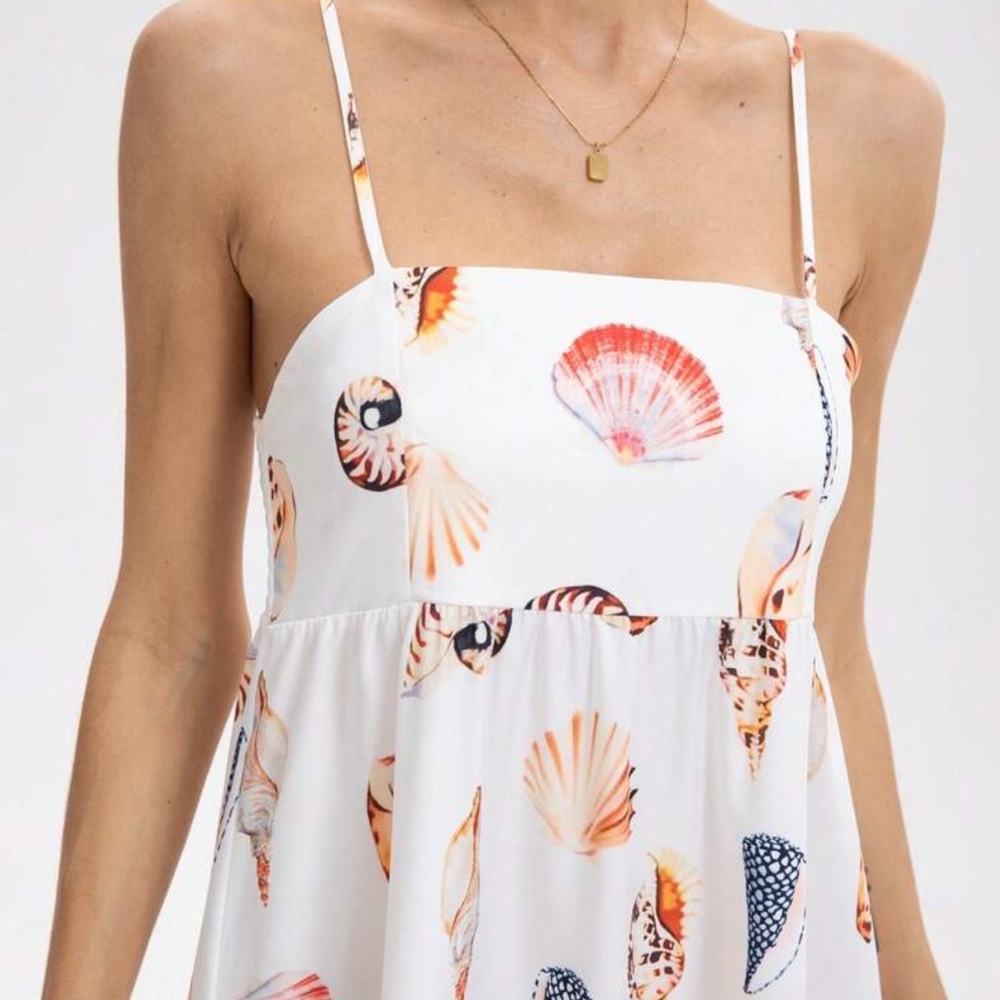Seashell Maxi Dress - Picture 3 of 7